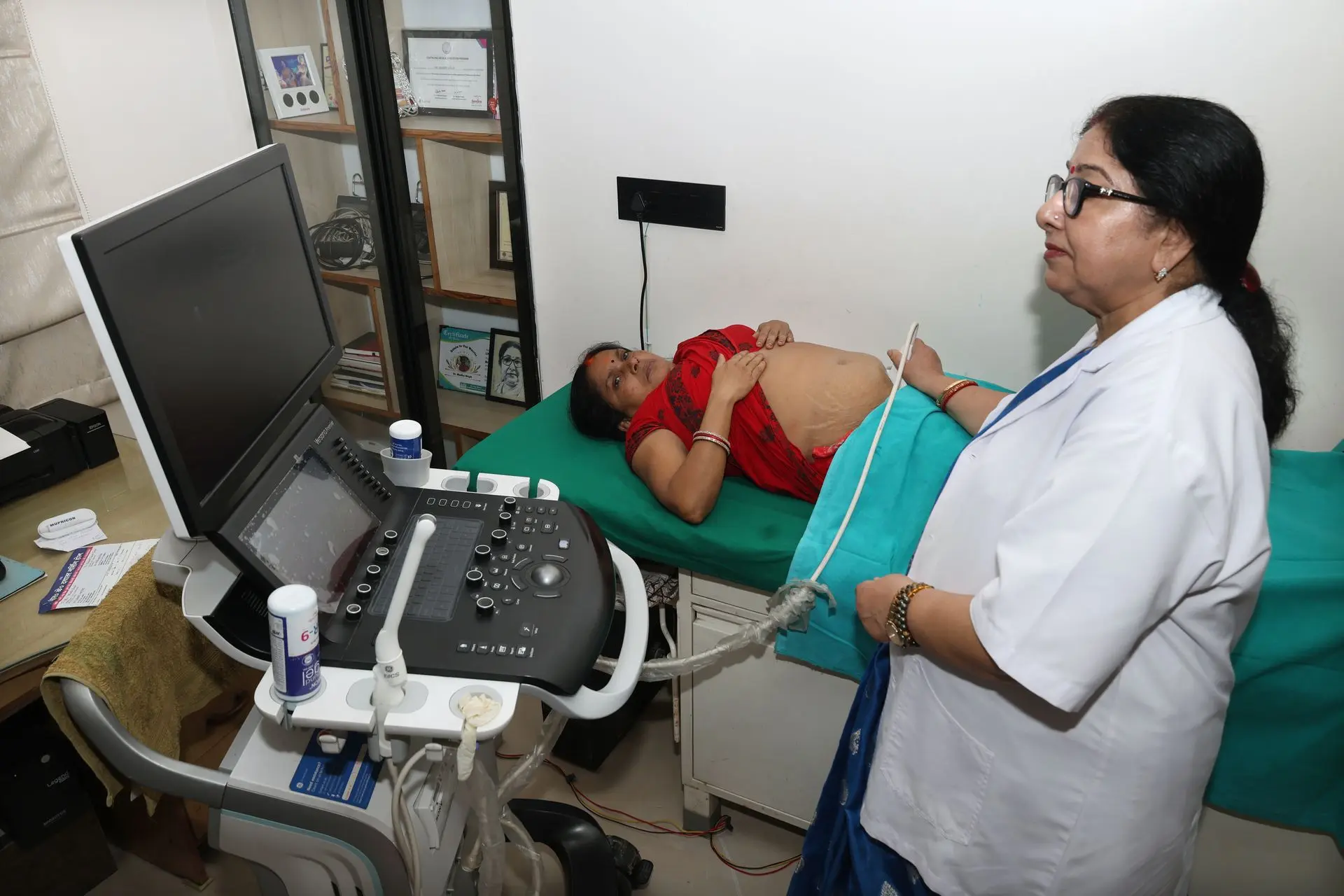 Ultra sound Dr Madhu Singh